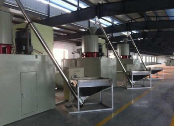 高效注塑機螺旋上料機定制-螺旋提升機定制-免費設計